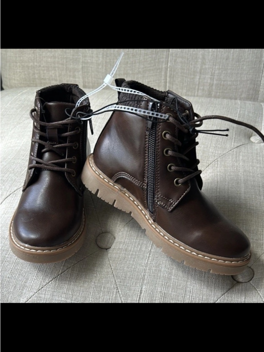 Steve Madden Brown Boy Booties Classic Ankle-High Design Sz 11